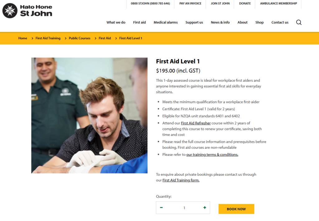 Image of St John first aid course - an example of traditional instructor led training.